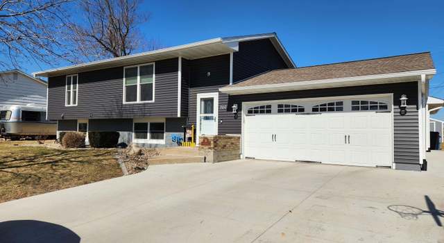Photo of 707 E Harrison St, Toledo, IA 52342