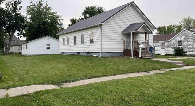 Photo of 321 3rd Ave E, Albia, IA 52531