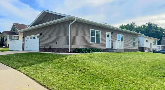 Photo of 400 W Madison St, Mount Pleasant, IA 52641