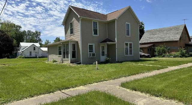 Photo of 210 E Center St, Winfield, IA 52659