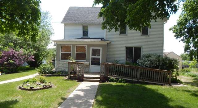Photo of 1813 14th Ave, Eldora, IA 50627