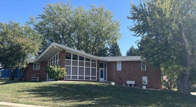Photo of 910 N 20th St, Denison, IA 51442