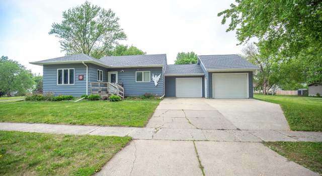 Photo of 249 Wesley St SW, Titonka, IA 50480