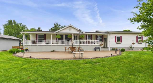 Photo of 106 S 10th St, Montrose, IA 52639