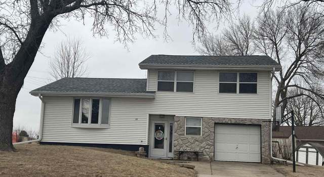 Photo of 18 Valley View Cir, Schleswig, IA 51461
