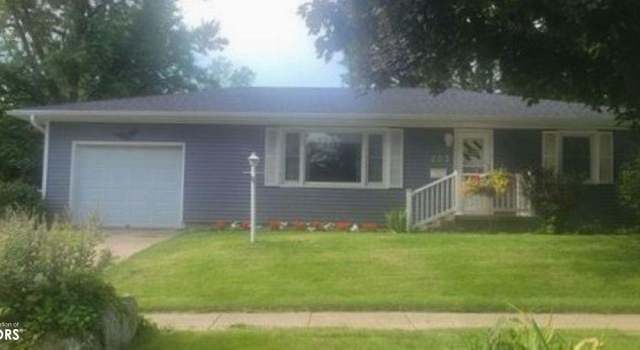 Photo of 203 E Adams St, Mount Ayr, IA 50854