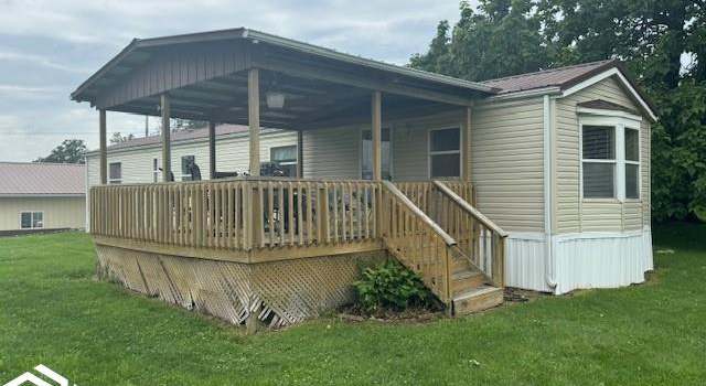 Photo of 302 N 2nd, Mystic, IA 52574
