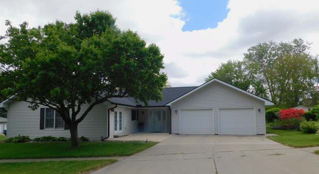 Photo of 617 N 18th St, Denison, IA 51442