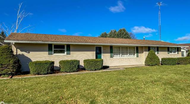 Photo of 120 East St, Latimer, IA 50452