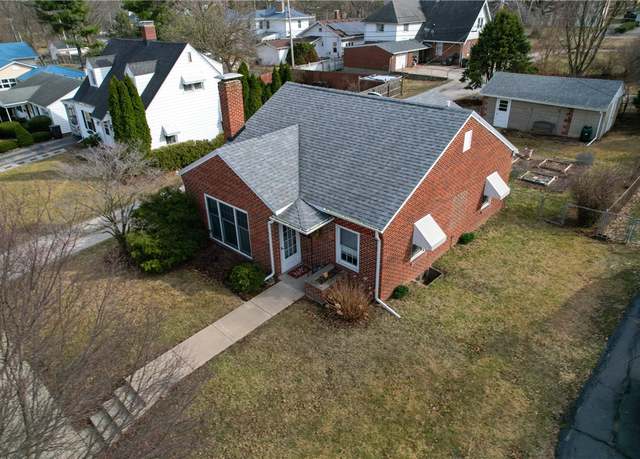 Property at 4 E Conron Ave, Danville, IL 61832, 2 beds, 1.5 baths