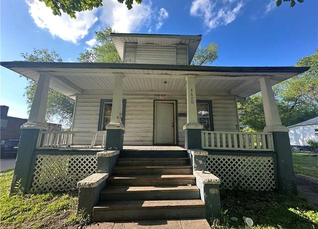 Property at 1420 E Hickory St, Decatur, IL 62526, 2 beds, 1.5 baths