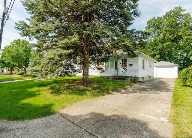 Property at 2417 Maple Ave, Decatur, IL 62526, 3 beds, 1 bath