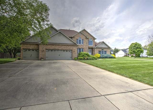Property at 845 S Oakland Ave, Forsyth, IL 62535, 4 beds, 3.5 baths