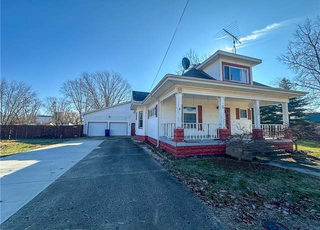 Property at 200 Church St, Vermillion, IL 61955, 4 beds, 2.5 baths