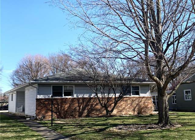 Property at 818 Progress St, Pana, IL 62557, 2 beds, 2 baths