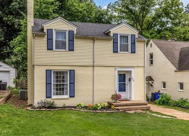Property at 222 N Victoria Ave, Decatur, IL 62522, 3 beds, 1.5 baths