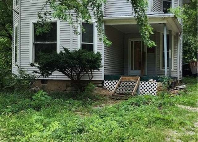 Property at 611 Douglas Ave, Danville, IL 61832, 3 beds, 2 baths