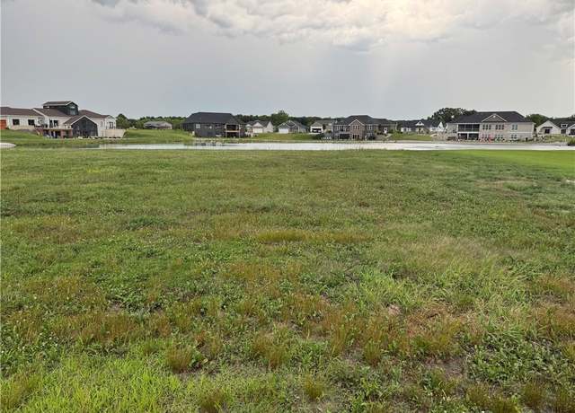 Property at 13411 Augsuta National Dr, Effingham, IL 62401