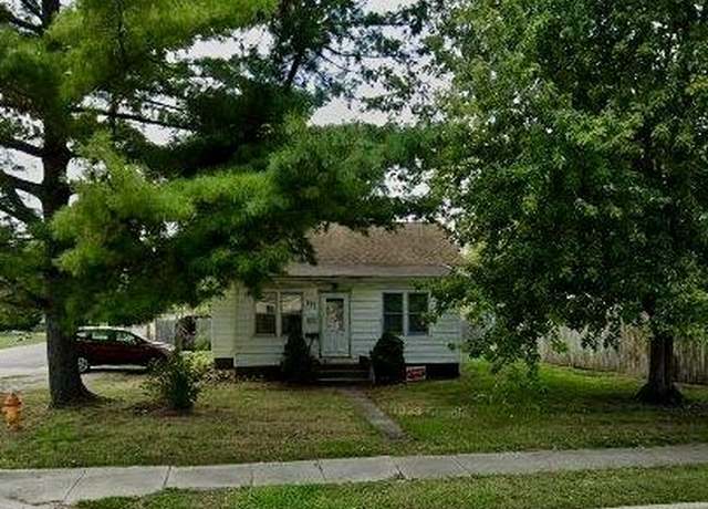 Property at 701 N Central Ave, Paris, IL 61944, 2 beds, 1 bath