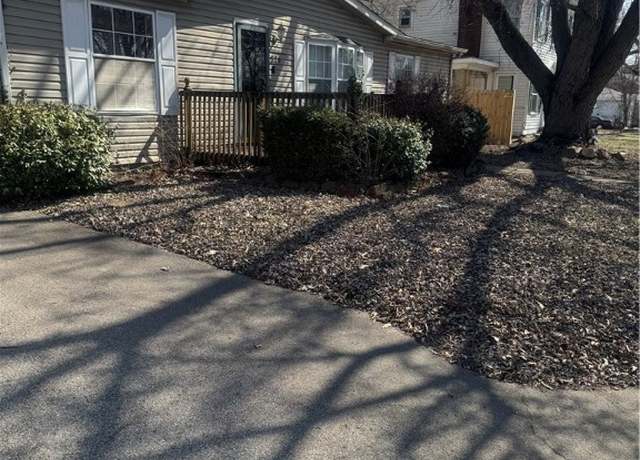 Property at 516 N Central Ave, Paris, IL 61944, 3 beds, 2 baths