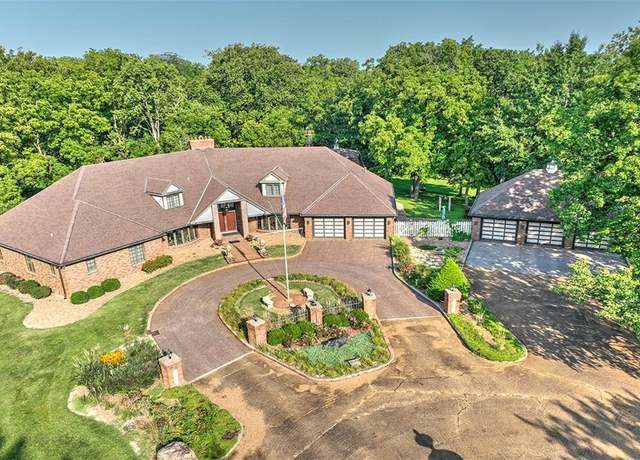 Property at 4890 Rustic Ln, Decatur, IL 62521, 5 beds, 5.5 baths
