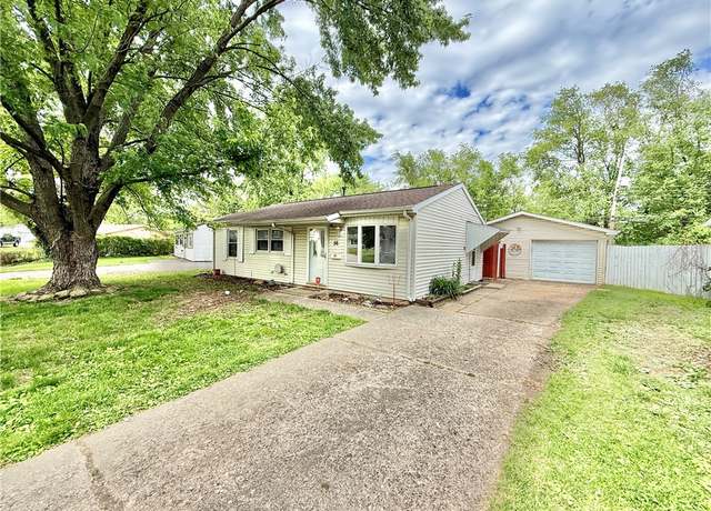 Property at 56 Whippoorwill Dr, Decatur, IL 62526, 3 beds, 1 bath