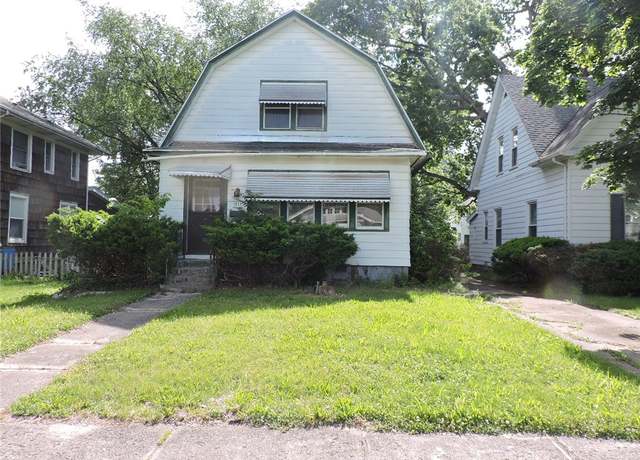 Property at 1217 N Franklin St, Danville, IL 61832, 2 beds, 1.5 baths