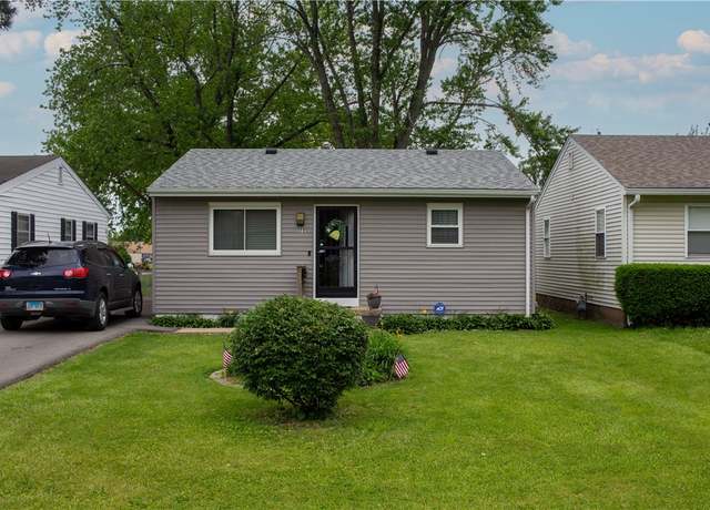 Property at 1781 E Division St, Decatur, IL 62526, 2 beds, 1 bath