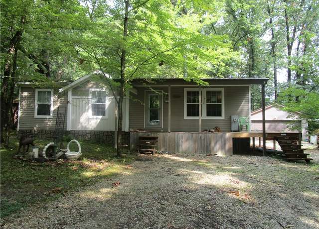 Property at 5 Killerdeer Ln, Tower Hill, IL 62571, 3 beds, 2 baths