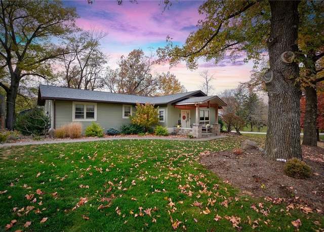 Property at 2507 Taylor Rd, Decatur, IL 62521, 3 beds, 1.5 baths