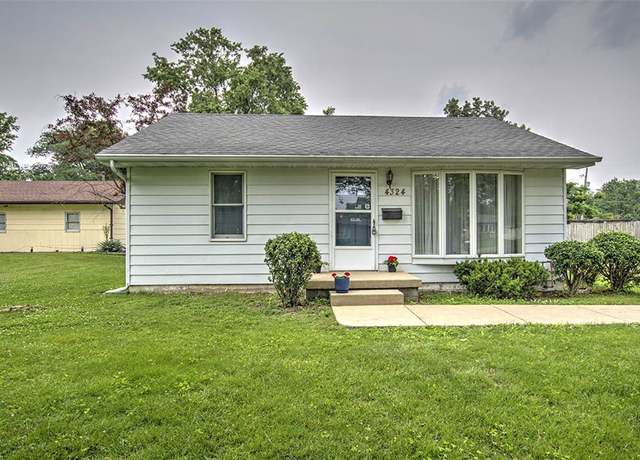 Property at 4324 Cleveland Ave, Decatur, IL 62521, 3 beds, 2 baths