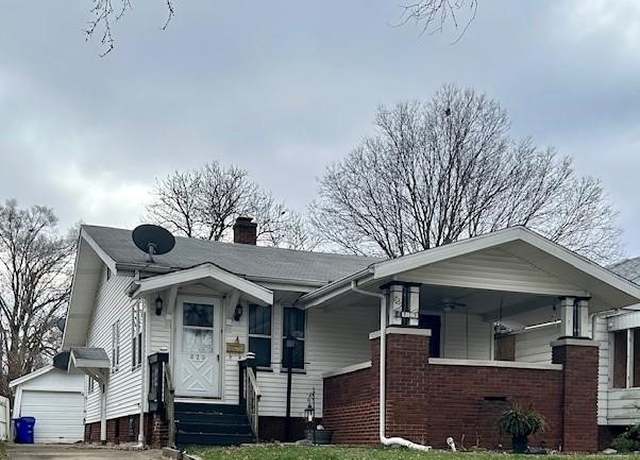 Property at 829 W Waggoner St, Decatur, IL 62526, 2 beds, 1 bath