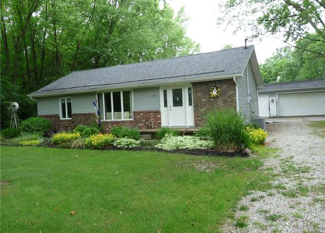 Property at 3535 Ferndale Ave, Danville, IL 61834, 3 beds, 2 baths