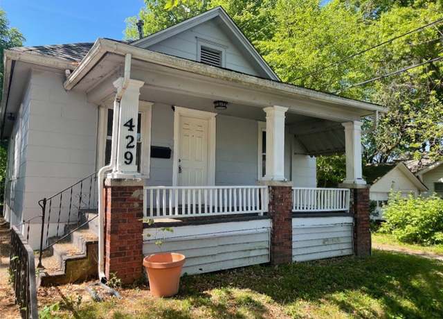 Property at 3006 E Harrison Ave, Decatur, IL 62526, 2 beds, 1 bath