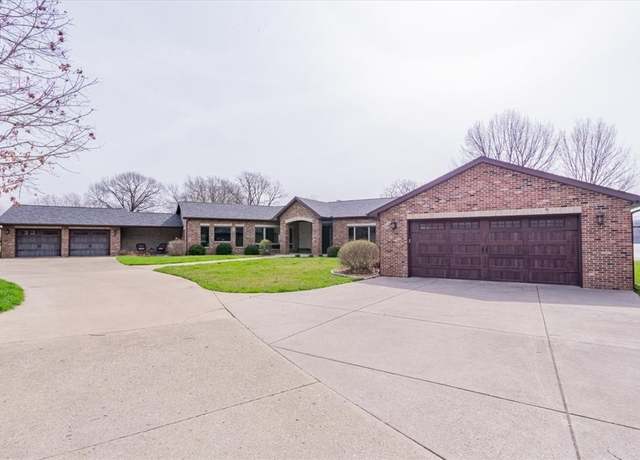Property at 111 Faries Park, Decatur, IL 62526, 4 beds, 3 baths