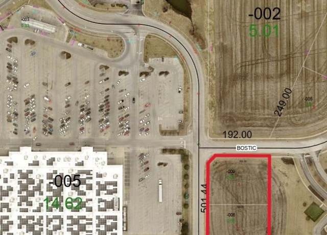 Property at Hawthorne Dr, Charleston, IL 61920