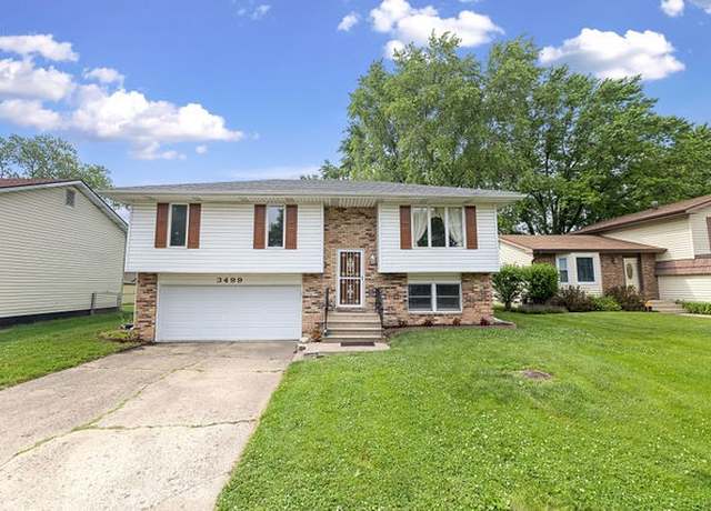 Property at 3499 Meadowlark Dr, Decatur, IL 62526, 3 beds, 1.5 baths