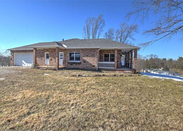 Property at 4353 Bentonville Rd, Decatur, IL 62521, 3 beds, 3.5 baths