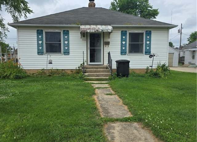 Property at 508 E Brentwood Ave, Effingham, IL 62401, 3 beds, 2 baths
