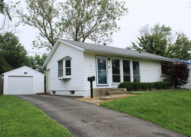 Property at 56 Imboden Dr, Decatur, IL 62521, 3 beds, 1 bath