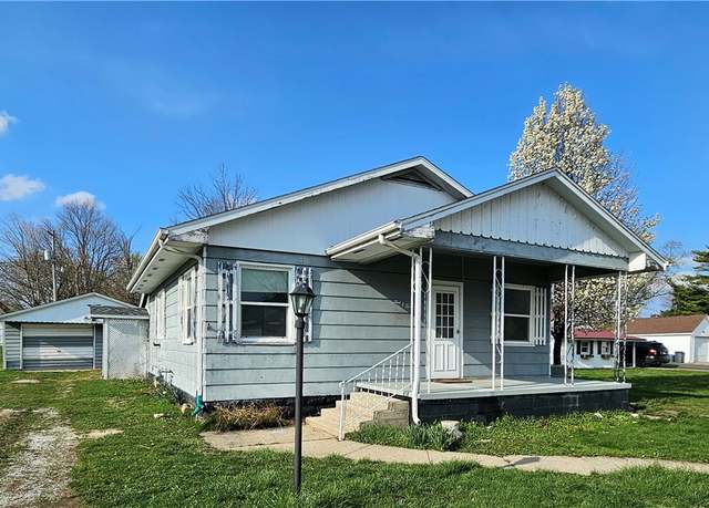 Property at 303 7th St, Georgetown, IL 61846, 2 beds, 1 bath