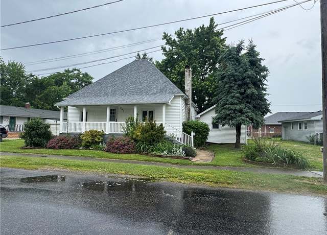 Property at 201 S 2nd St, Georgetown, IL 61846, 2 beds, 1 bath