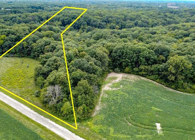 Property at Lot 7 Buxton Woods Dr, Charleston, IL 61920