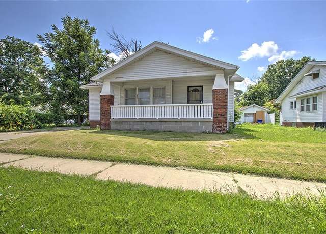 Property at 1945 E Wood St, Decatur, IL 62521, 2 beds, 1 bath