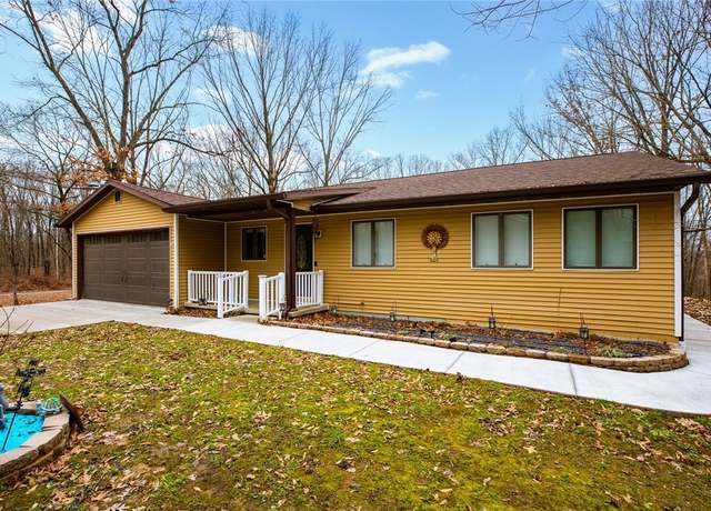 Property at 14574 E Persimmon Ave, Effingham, IL 62401, 3 beds, 2 baths