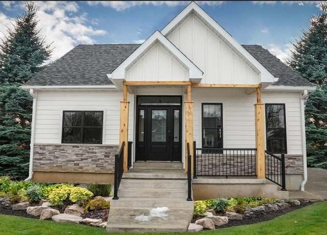 Property at 100 E Madison Ave, Casey, IL 62420, 2 beds, 1 bath