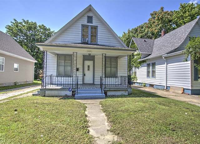 Property at 1377 W Decatur St, Decatur, IL 62522, 4 beds, 2 baths