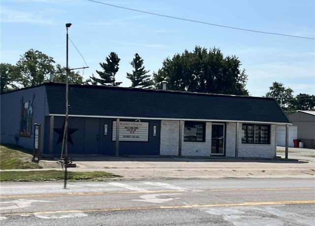 Property at 1101 N Main St, Georgetown, IL 61846