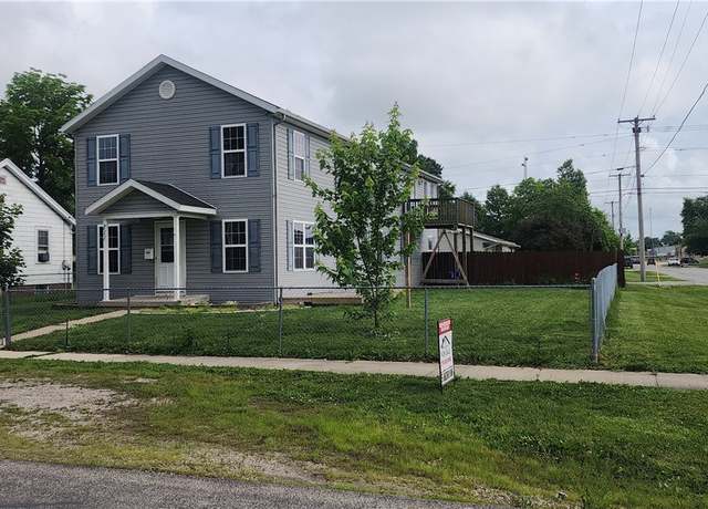 Property at 711 Richland Ave, Effingham, IL 62401, 5 beds, 5 baths