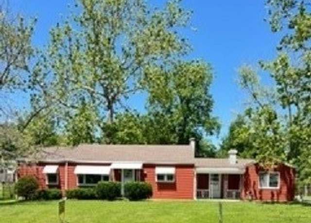Property at 3254 E Fulton Ave, Decatur, IL 62521, 3 beds, 2.5 baths